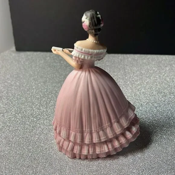 The Great Fashions of History CAROLINE Victorian Period by Lenox. KK326 - Picture 3 of 6